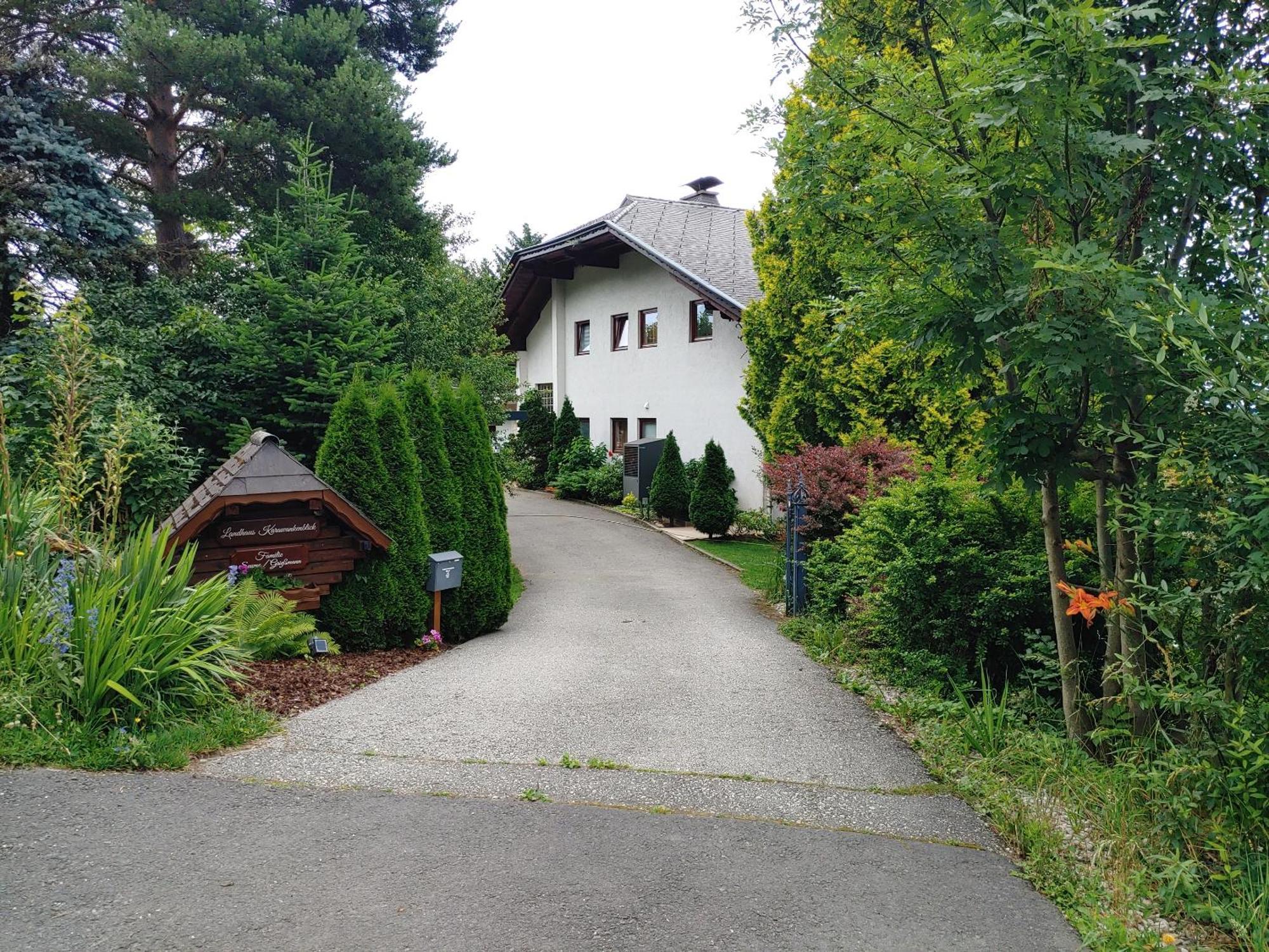 Landhaus Karawankenblick Himmelberg Esterno foto